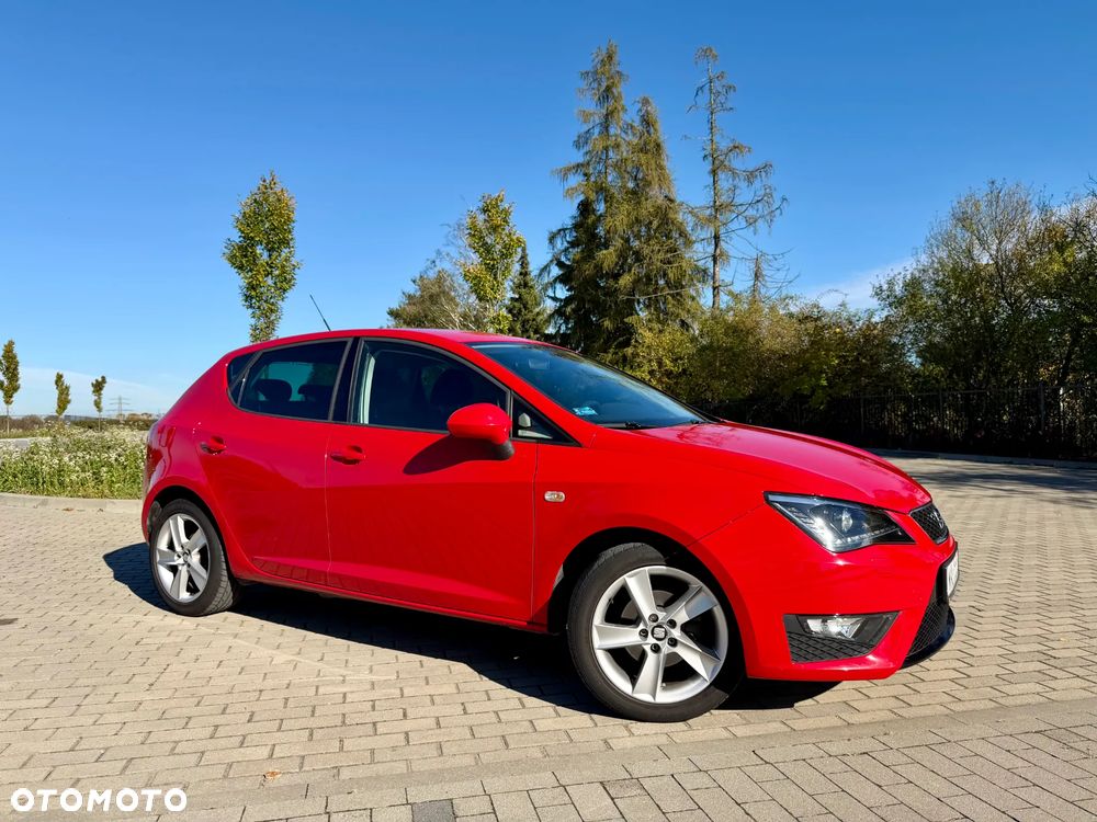 Seat Ibiza 2015 photo 4