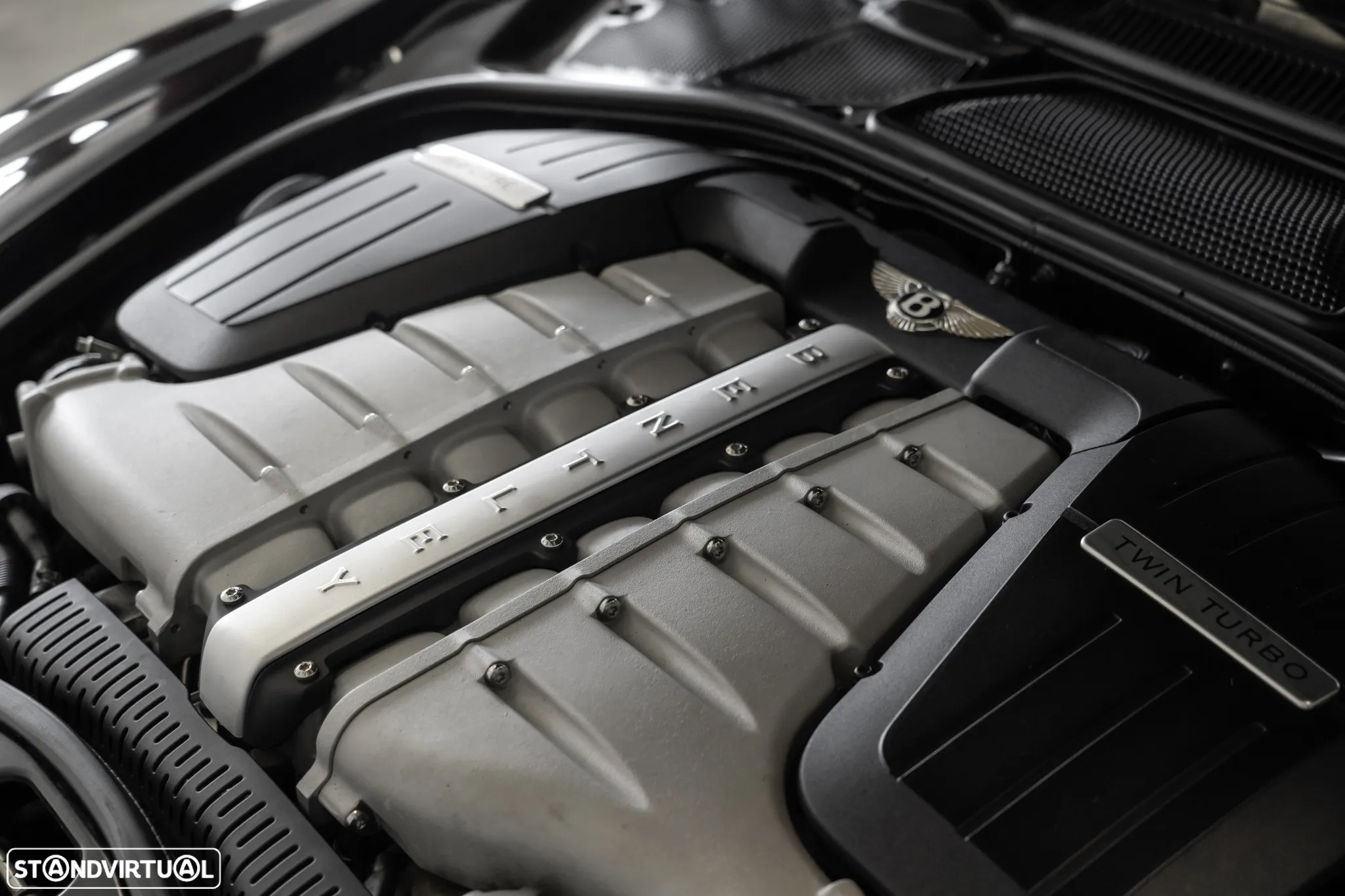 Bentley Continental GTC - 28