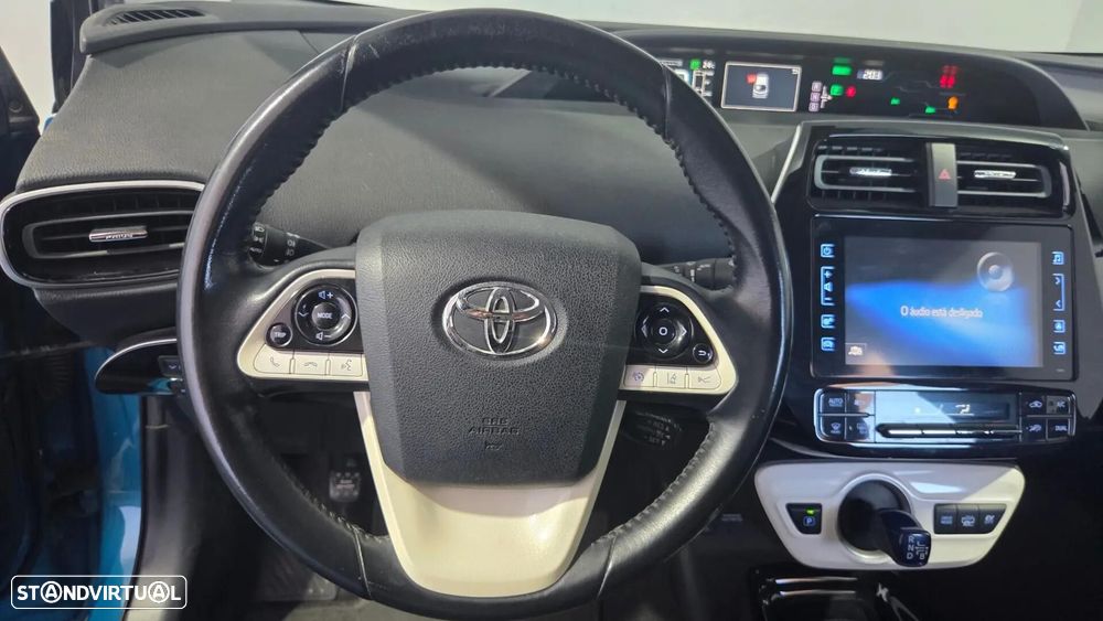 Toyota Prius 1.8 Plug-In Pack Premium - 17