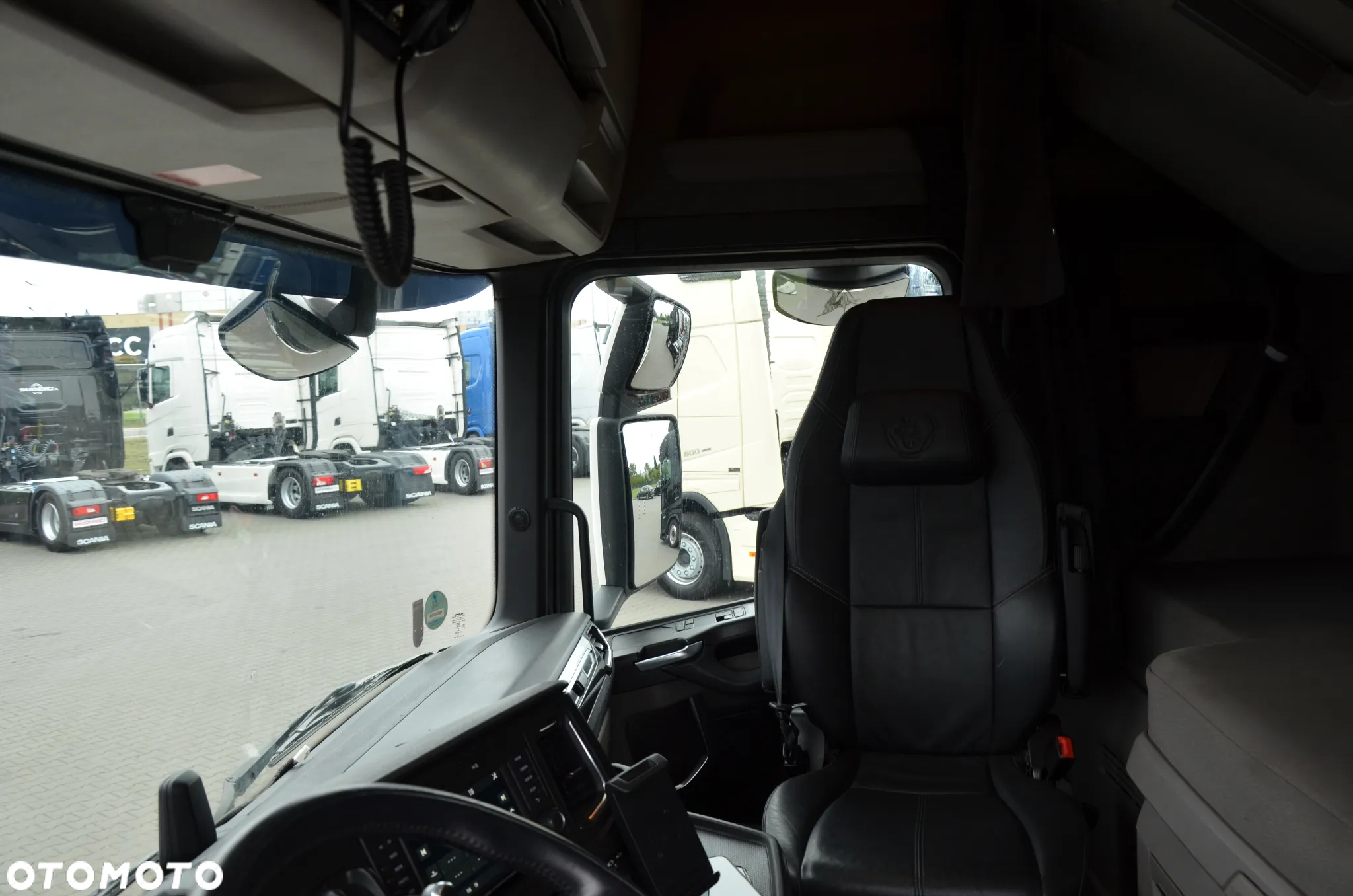 Scania R 450 / 2018 / KLIMA P. / ACC / ALUSY / NAVI / SKÓRY / EKSPRES / FULL LED / DE 3858 - 9