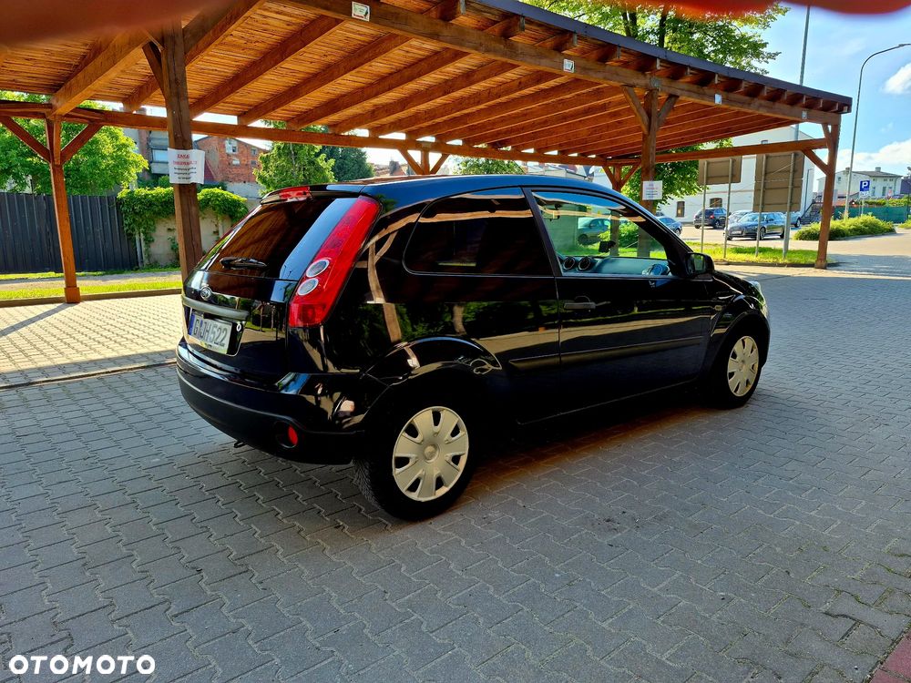 Ford Fiesta - 6