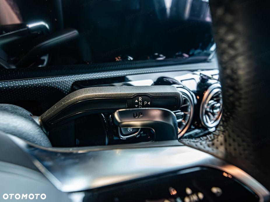 Mercedes-Benz Klasa A 35 AMG 4-Matic 8G-DCT - 8