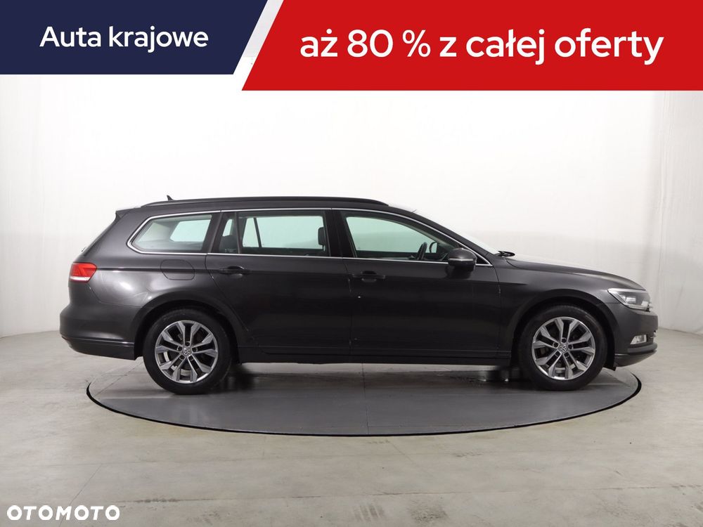 Volkswagen Passat Variant - 8