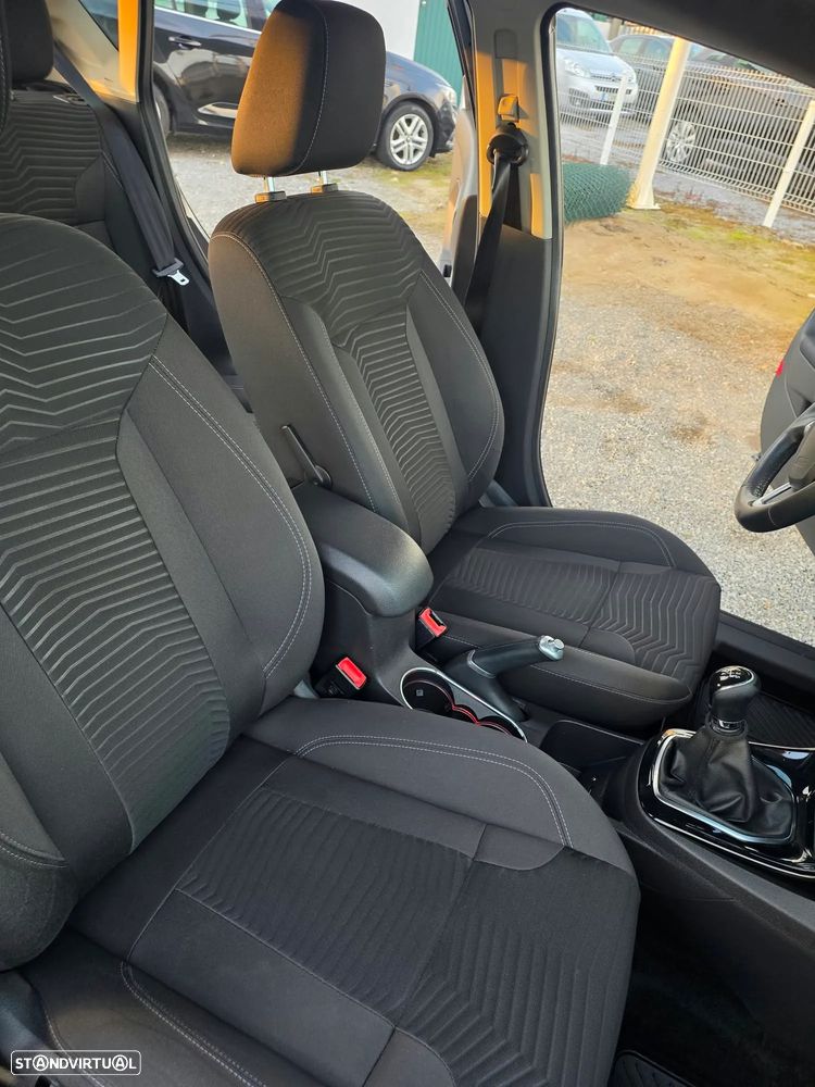 Ford Fiesta 1.0 T EcoBoost Titanium - 18
