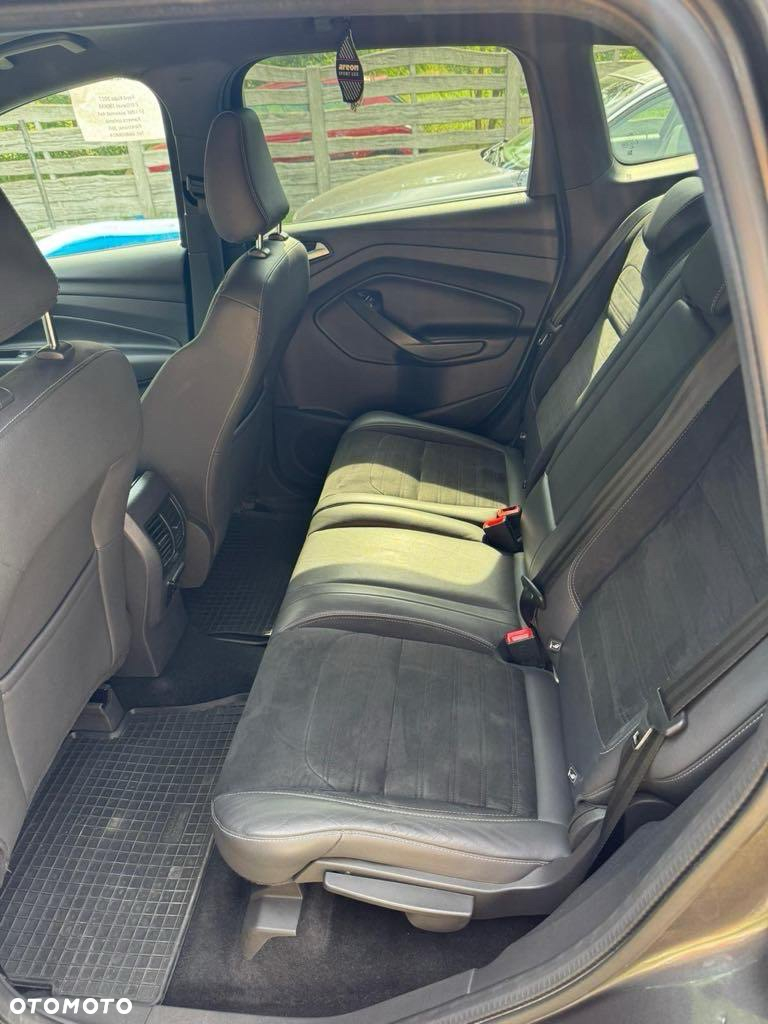 Ford Kuga 2.0 TDCi 4x4 ST-Line - 5