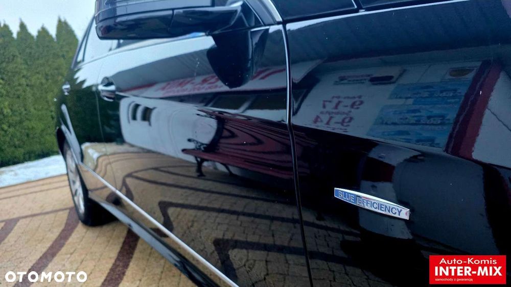 Mercedes-Benz Klasa E - 27