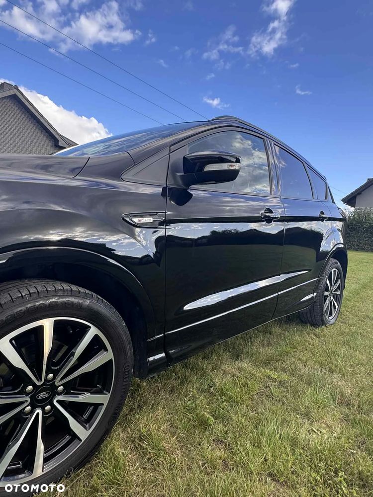 Ford Kuga 1.5 EcoBoost 2x4 ST-Line - 21