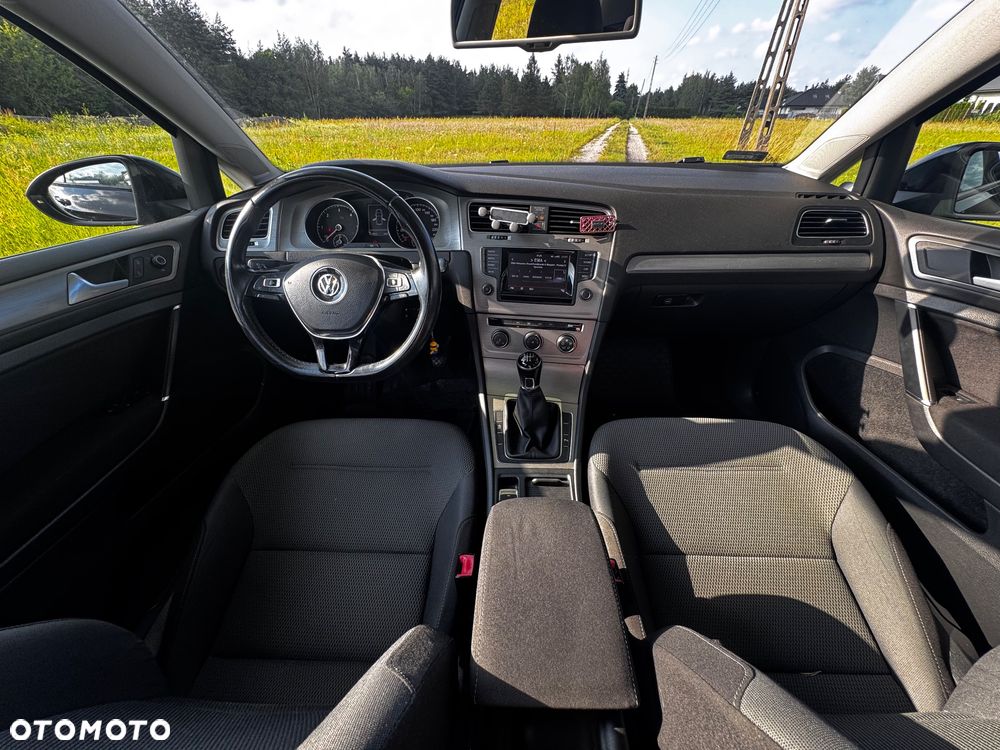 Volkswagen Golf 1.6 TDI BMT Comfortline - 9