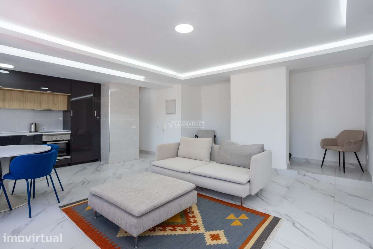 Apartamento T2 Totalmente Remodelado com Vista para o Rio e Mar situad - Grande imagem: 4/29