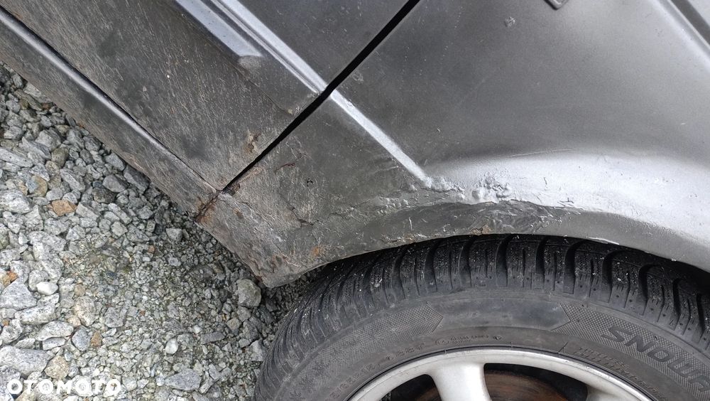 Volkswagen Golf 1.6 CL - 5