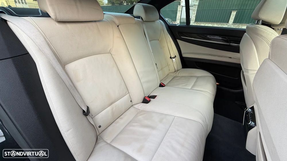BMW 730 Ld BluePerformance Edition Exclusive - 12