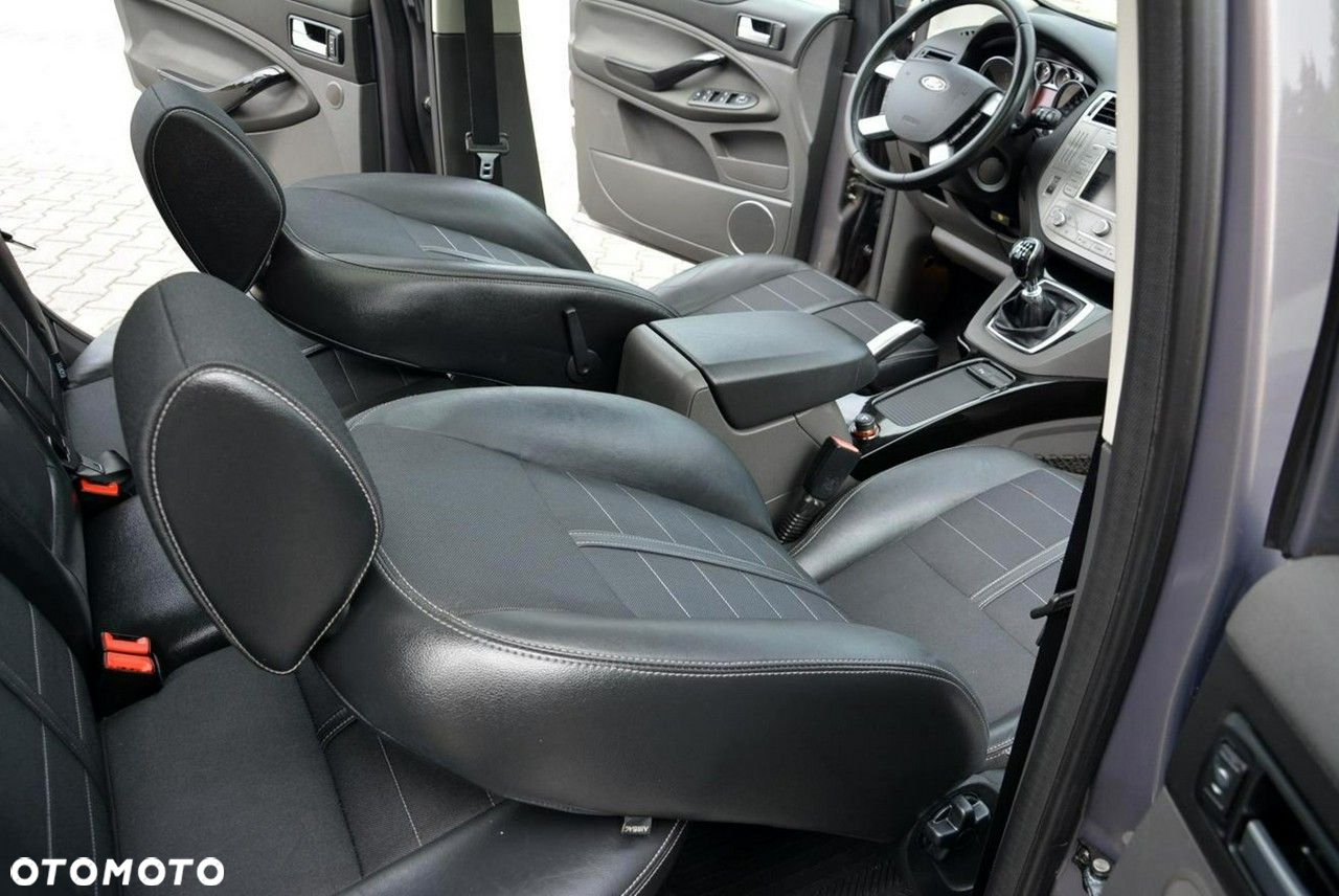 Ford Kuga 2.0 TDCi 4WD Titanium Plus - 18