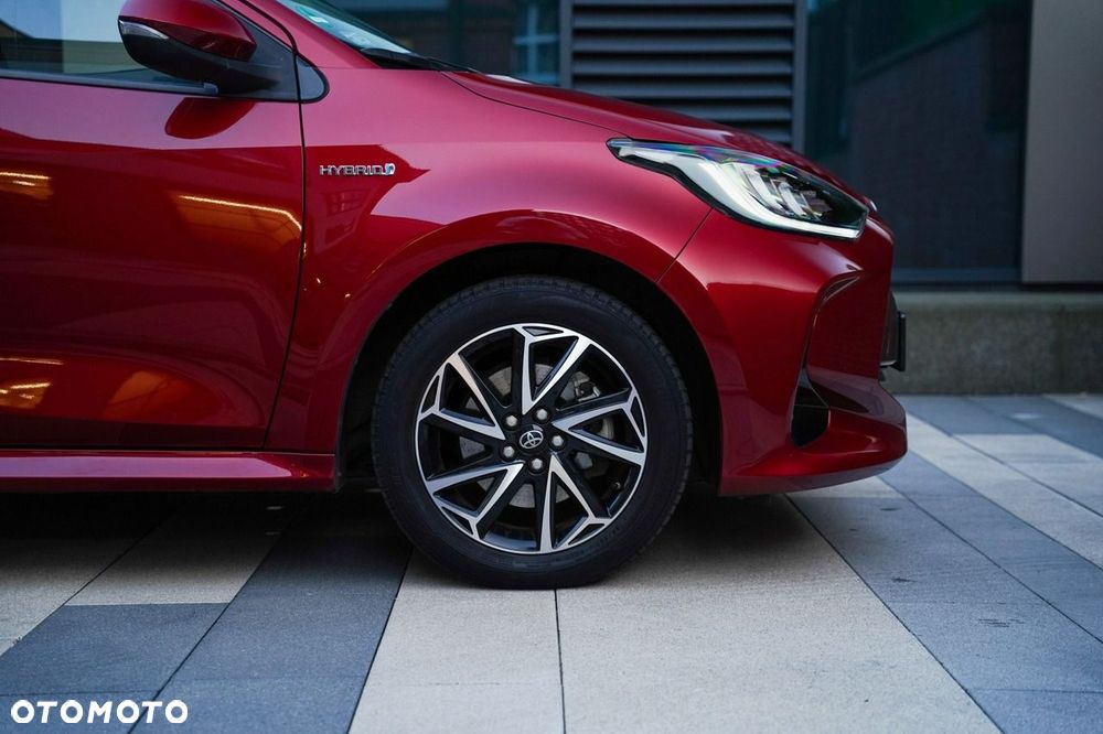 Toyota Yaris Hybrid 1.5 Premiere Edition - 11