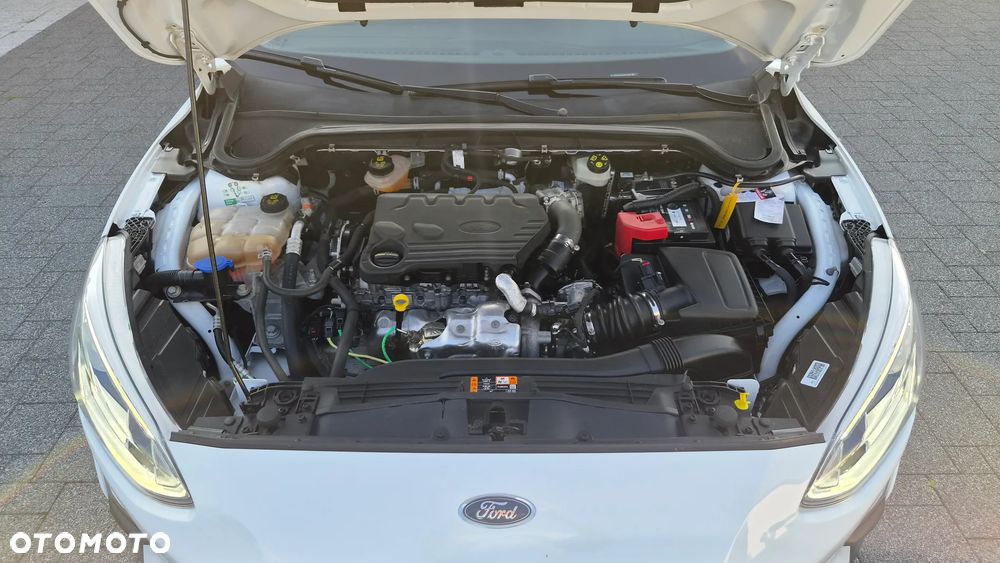 Ford Focus 1.5 EcoBlue Start-Stopp-System TITANIUM DESIGN - 40