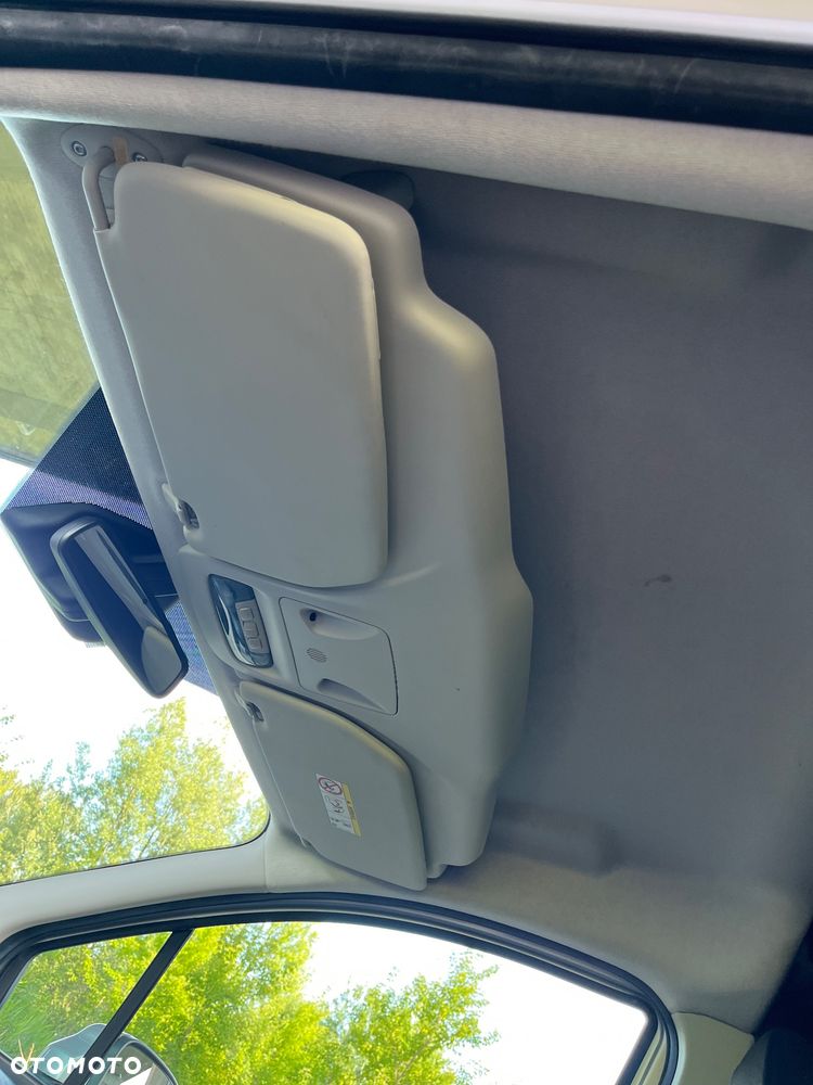 Ford Transit courier - 22
