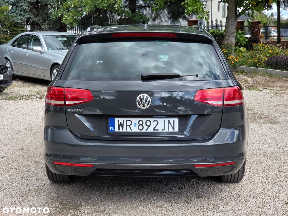 Volkswagen Passat 2.0 TDI BMT Comfortline - 27