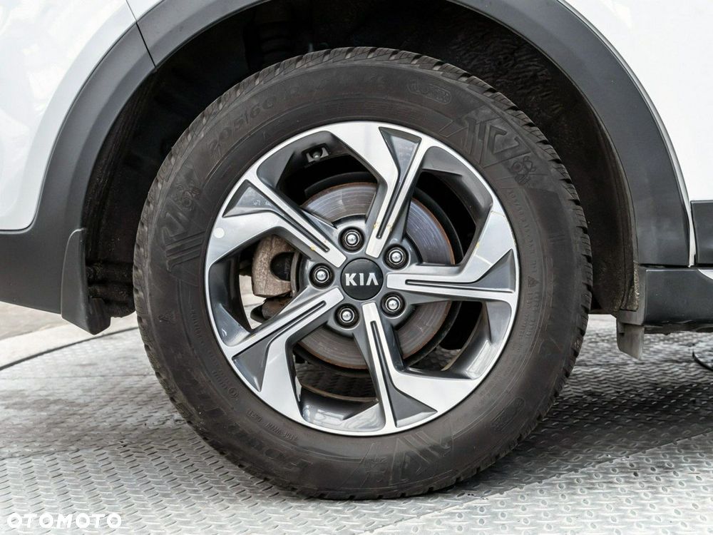 Kia XCeed - 10