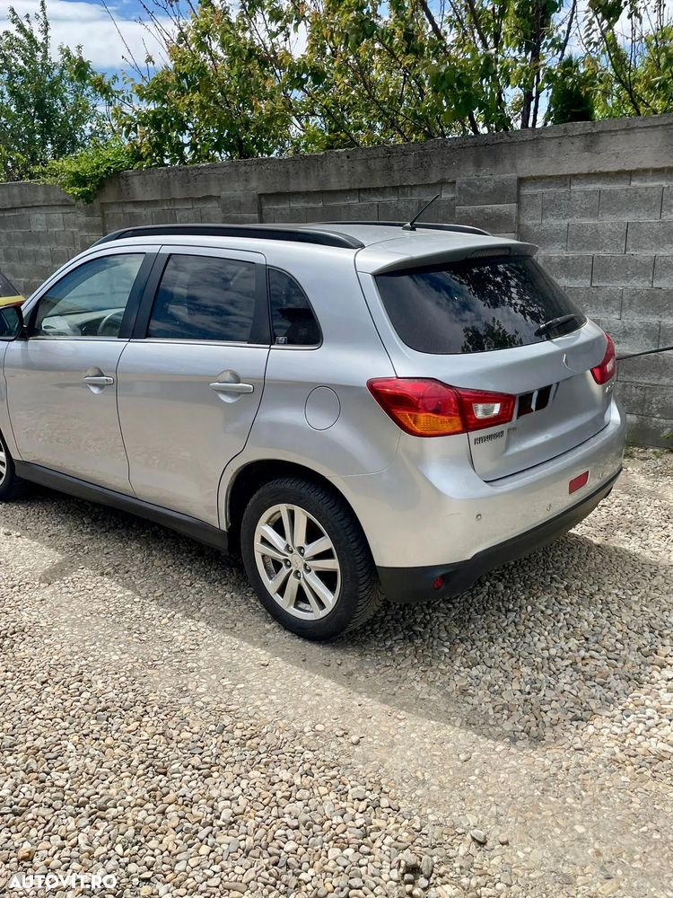 Mitsubishi ASX 1.8L DID 4WD Instyle A02 - 3