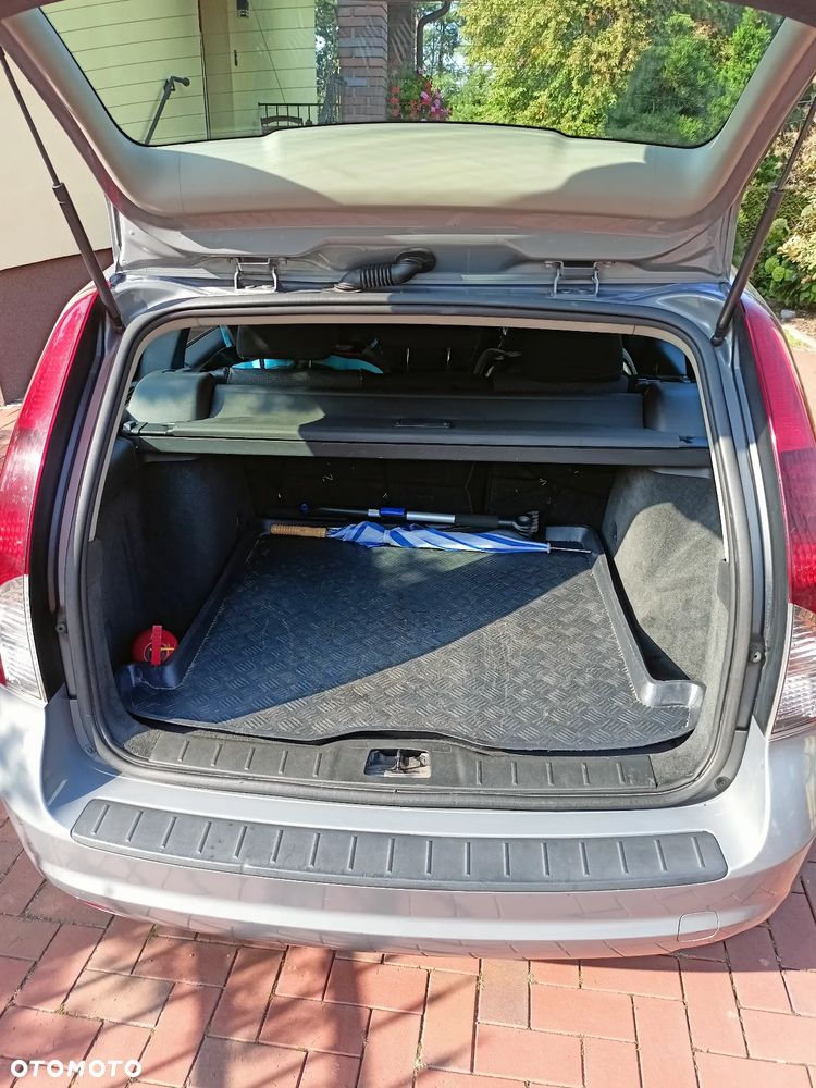 Volvo V50 1.6D DRIVe Momentum - 9