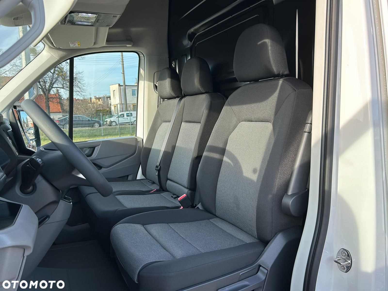 Volkswagen Crafter 35 Furgon LONG/PO LIFTINGU!! L5H3, 2.0BiTDI 177KM, 4490mm, Wysoki dach - 17