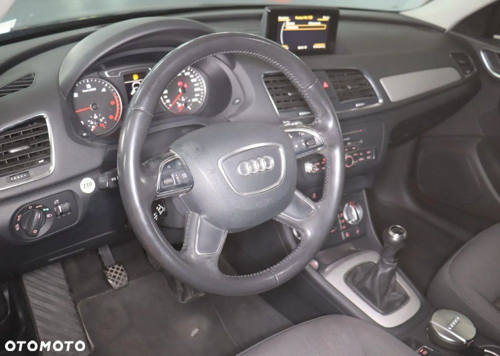 Audi Q3 2.0 TDI Edycja Specjalna - 16