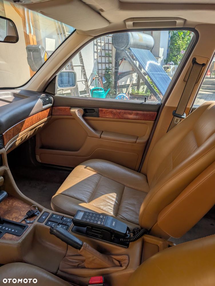 BMW Seria 7 750iL - 14