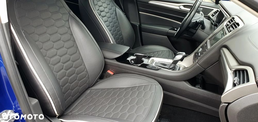 Ford Mondeo Vignale 2.0 TDCi Bi-Turbo PowerShift - 14