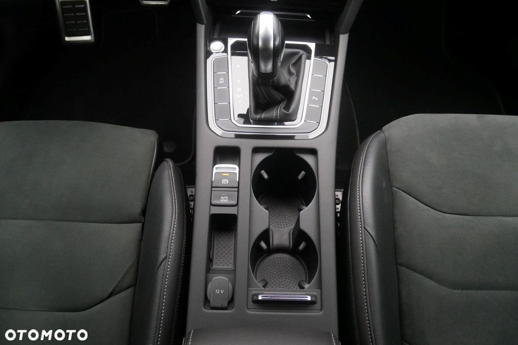 Volkswagen Arteon 2.0 TSI R-Line DSG - 11