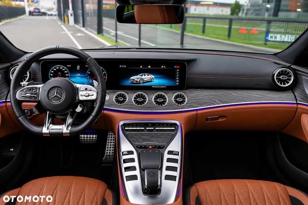 Mercedes-Benz AMG GT - 25