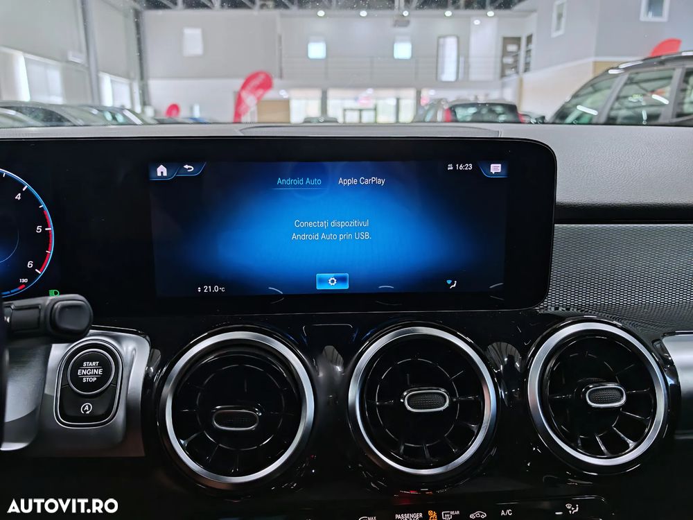 MERCEDES-BENZ GLB 2021 — imagine 20