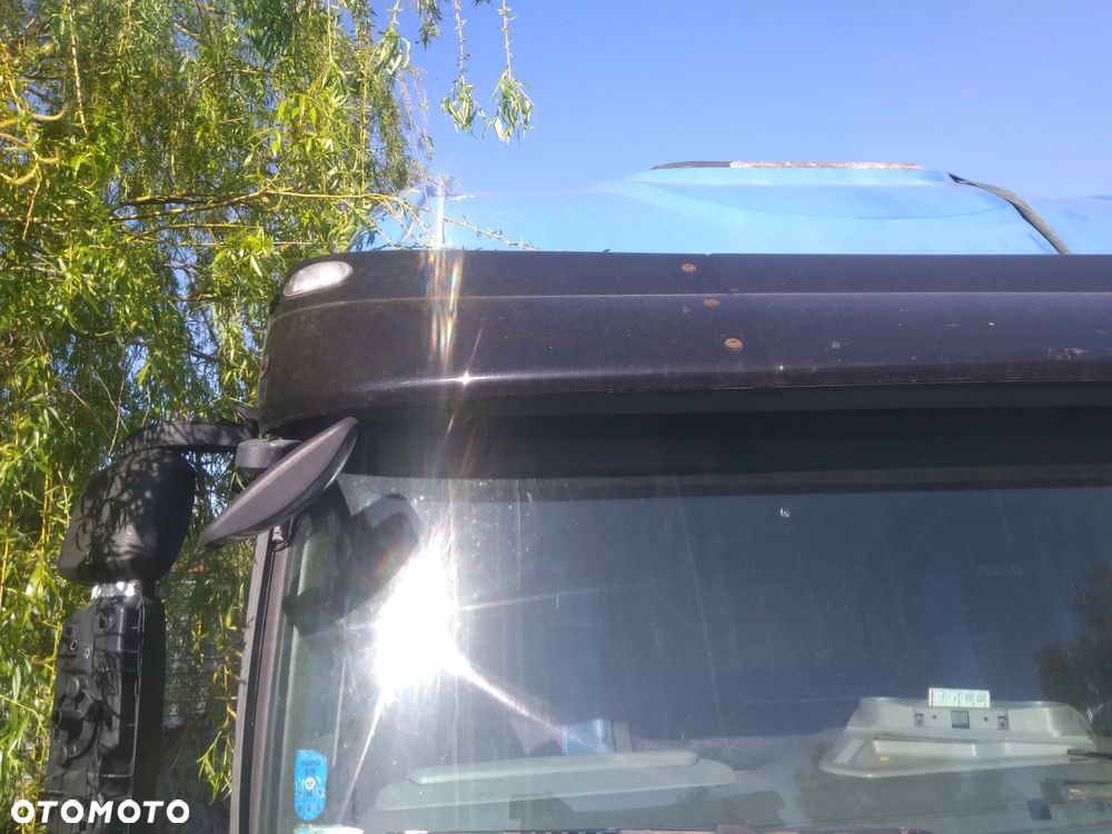 Iveco Stralis 450 spoiler dachowy owiewka kabiny - 2