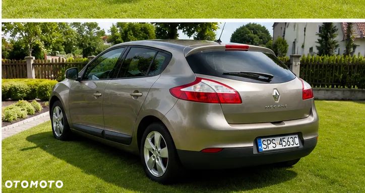 Renault Megane 1.5 dCi Expression - 6