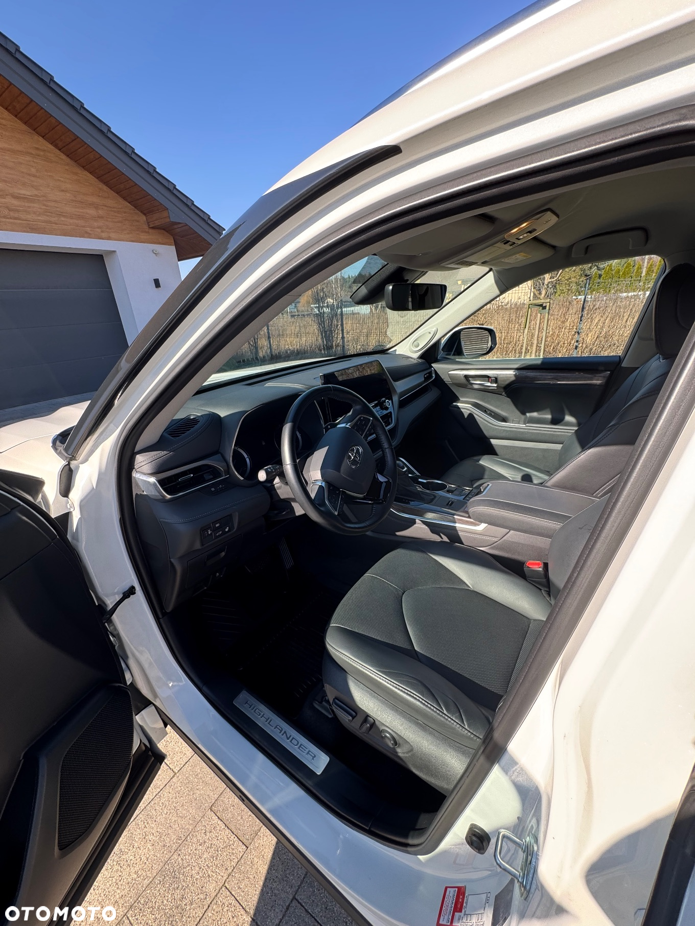 Toyota Highlander 2.5 Hybrid Executive - 11