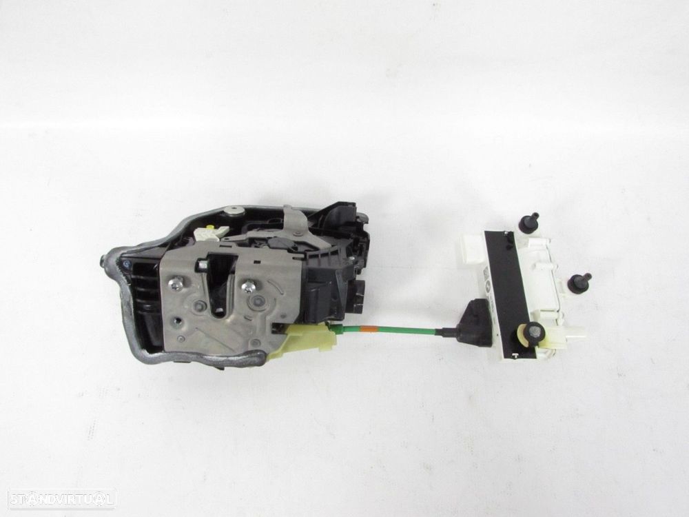 Fecho da porta Esquerdo/Frente Seminovo/ Original BMW 5 (G30, F90)/BMW 5 Touring... - 2
