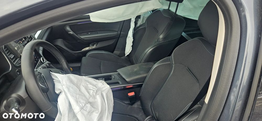 Renault Megane 1.3 TCe FAP Limited EDC - 17