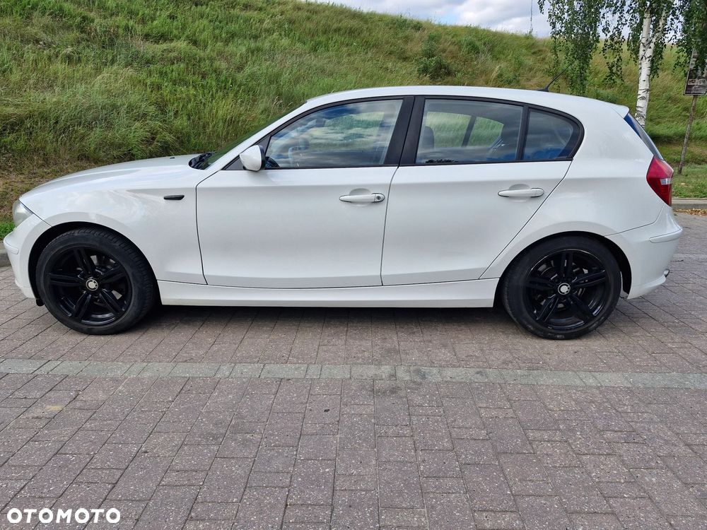 BMW Seria 1 120d DPF Edition Lifestyle - 8