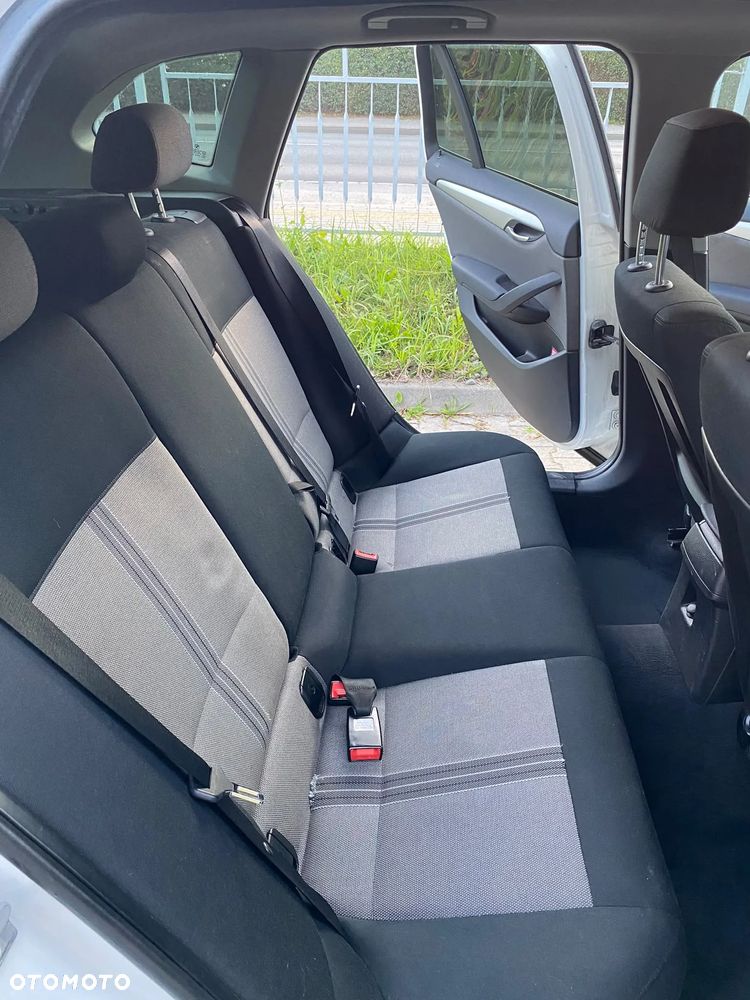 BMW X1 xDrive20i - 9