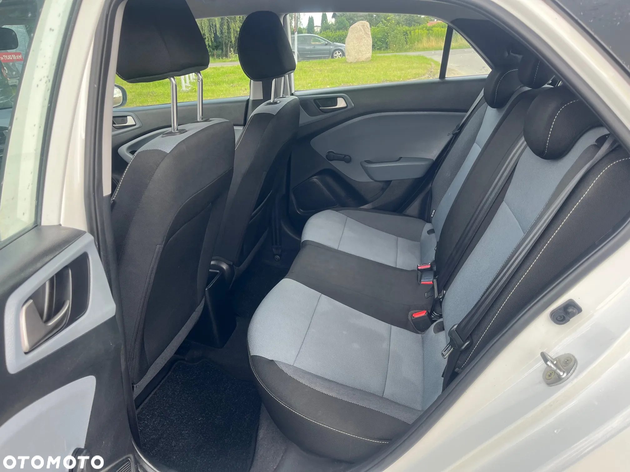 Hyundai i20 1.2 BlueDrive Classic + - 13