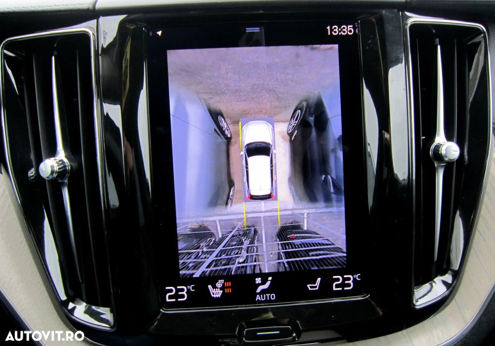 Volvo XC 60 B4 D AWD Geartronic Inscription - 14