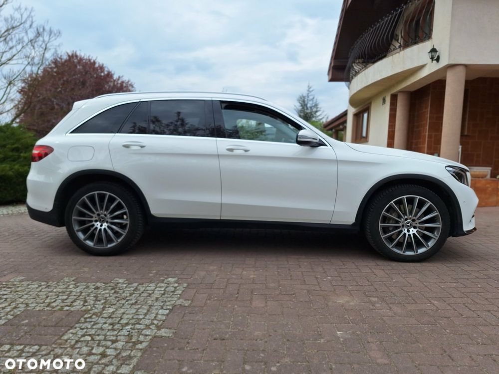 Mercedes-Benz GLC - 7