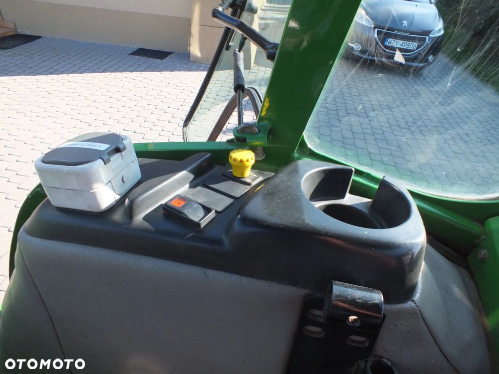 John Deere 4610 - 13
