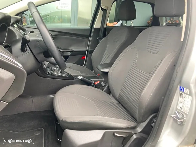 Ford Focus SW 1.5 TDCi Titanium - 28