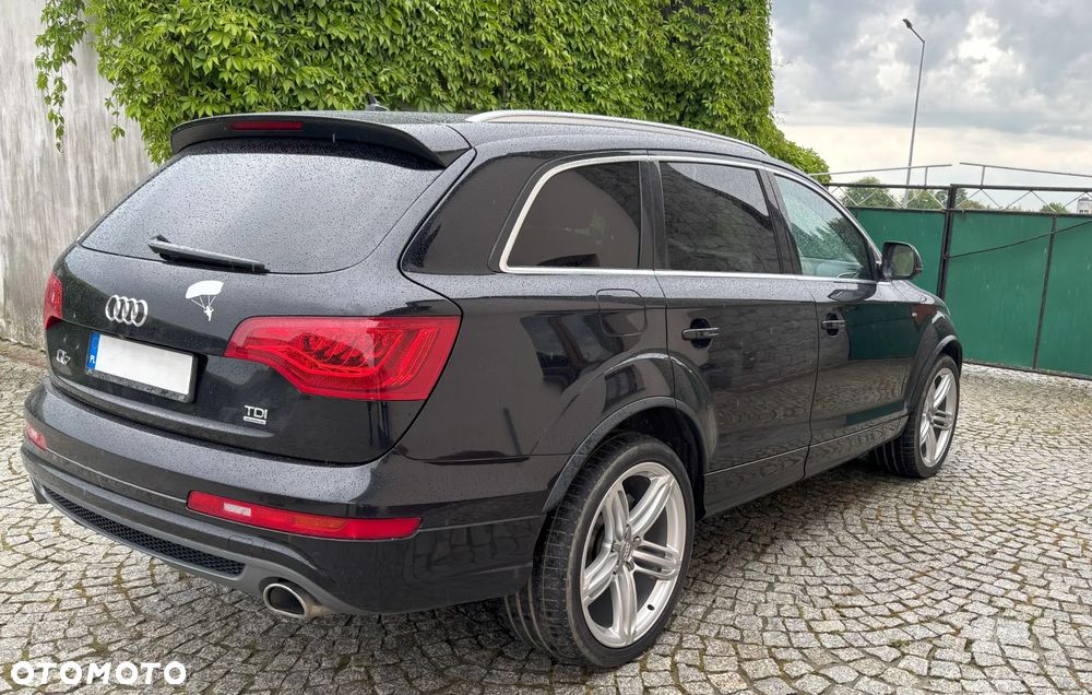 Audi Q7 3.0 TDI DPF clean diesel Quattro Tiptronic - 4
