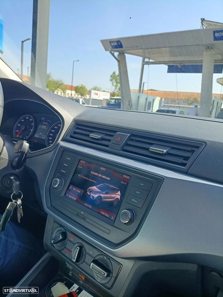 SEAT Arona 1.0 TSI Style - 32