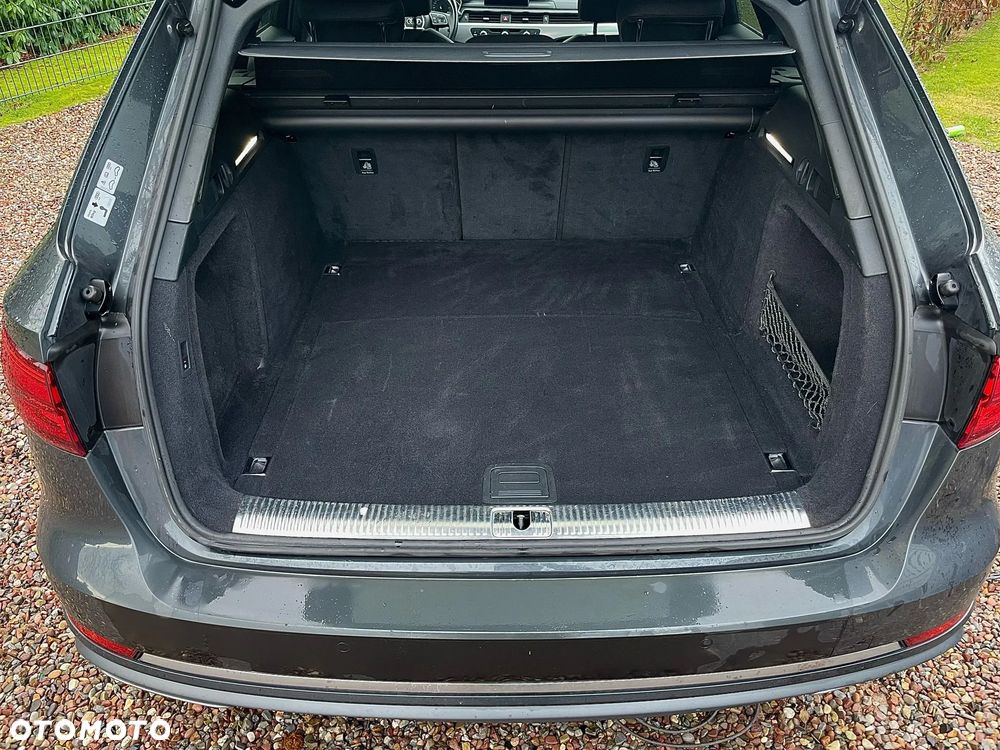 Audi A4 Avant 2.0 TDI S tronic - 13