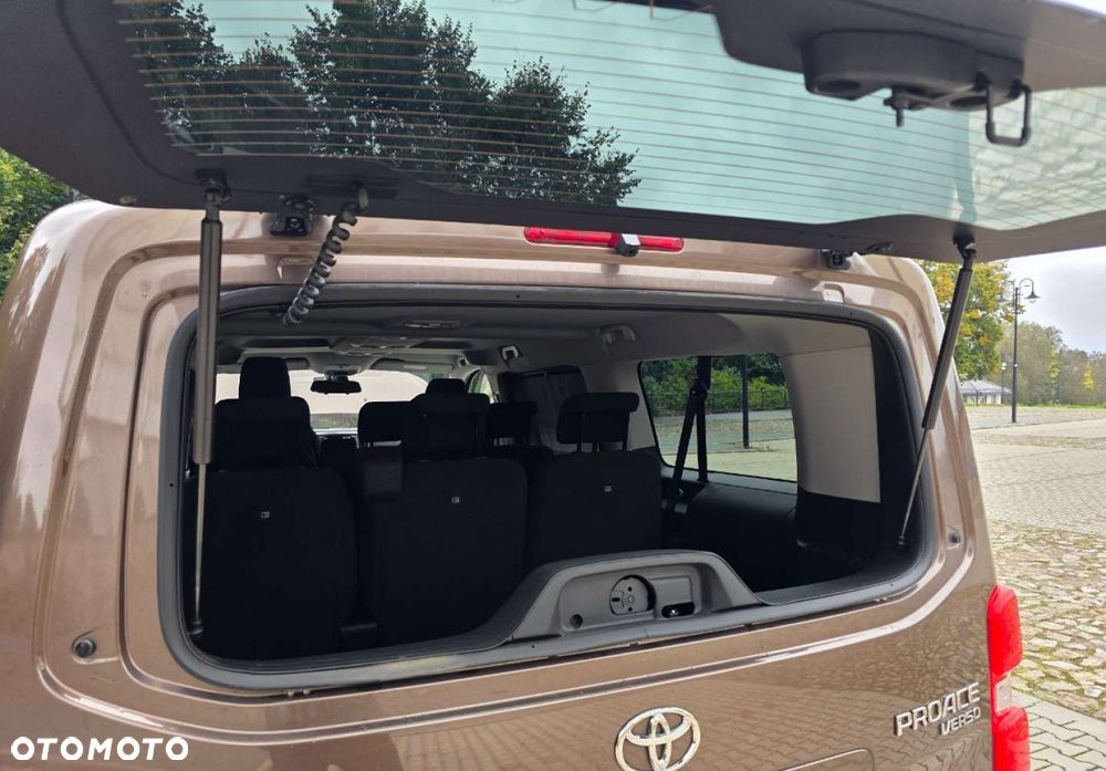 Toyota Proace Verso - 40