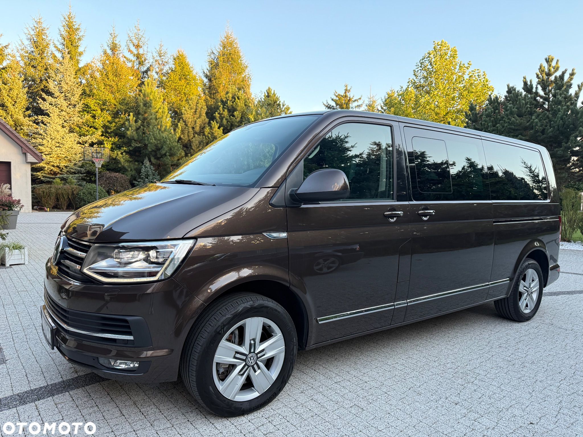 Volkswagen Caravelle 2.0 BiTDI L2 Highline DSG - 1
