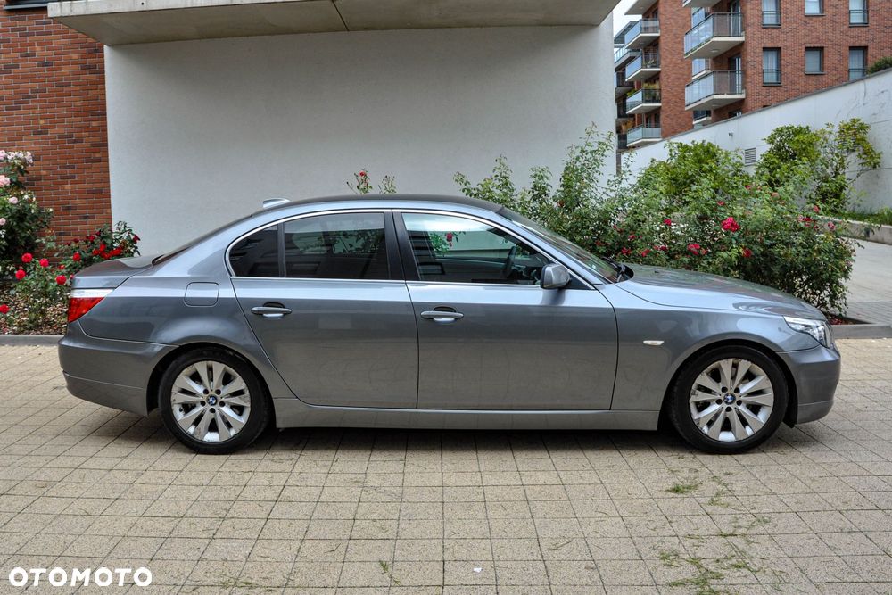 BMW Seria 5 523i Edition Exclusive - 5