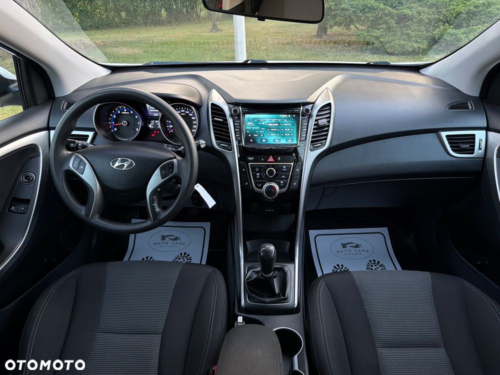 Hyundai i30 1.4 Fifa World Cup Edition - 35