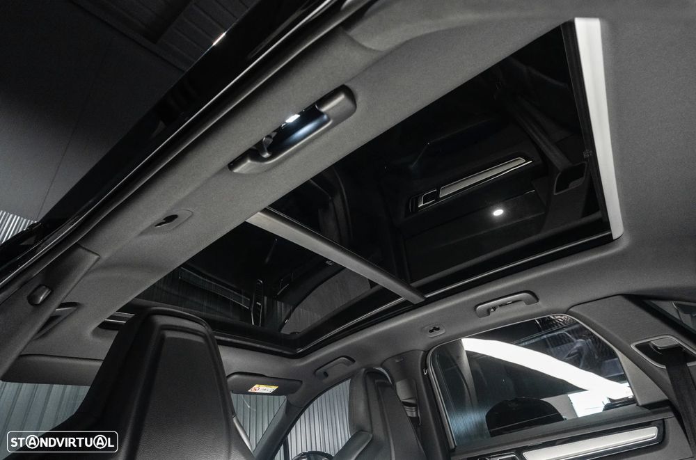 Porsche Cayenne Platinum Edition - 27